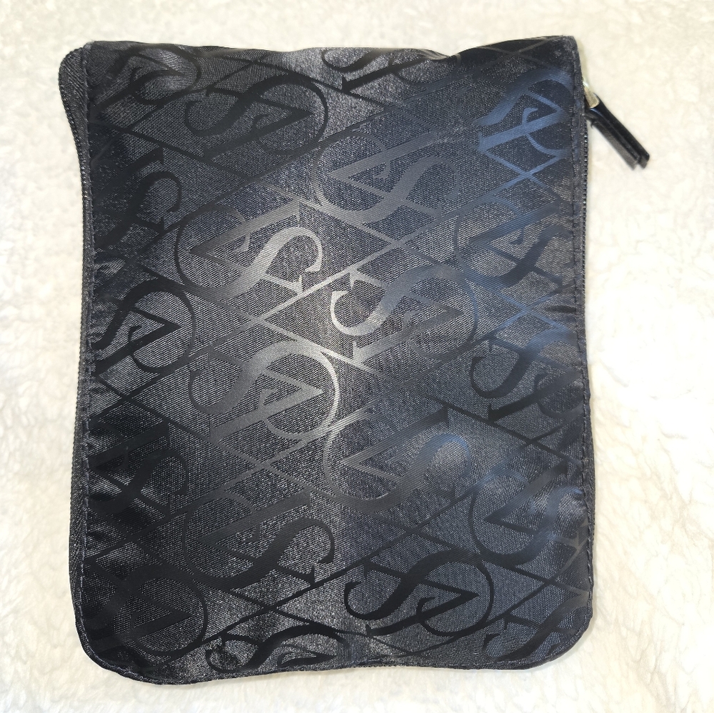 Victoria's Secret Black Packable Tote Bag - Picture 2 of 10